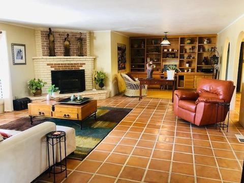 3233 W Iris Ave, Visalia, CA 93277 photo 8