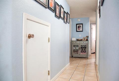 918 E Sunnyview Ave, Visalia, CA 93292 photo 20