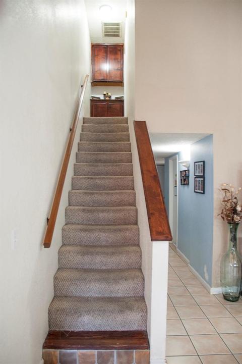 918 E Sunnyview Ave, Visalia, CA 93292 photo 15