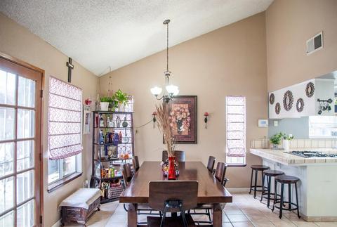 918 E Sunnyview Ave, Visalia, CA 93292 photo 7