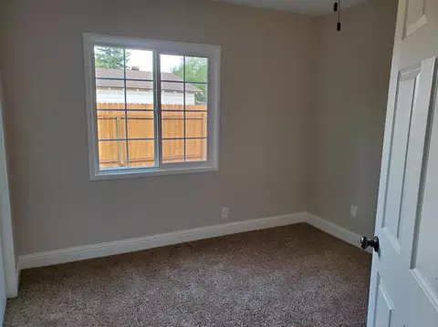 2933 E Duran Ave, Visalia, CA 93292 photo 24