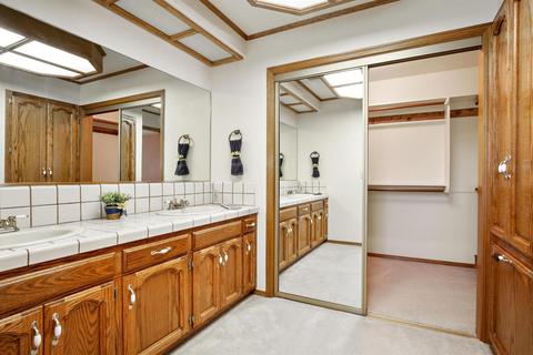 1707 E Howard Ct, Visalia, CA 93292 photo 24