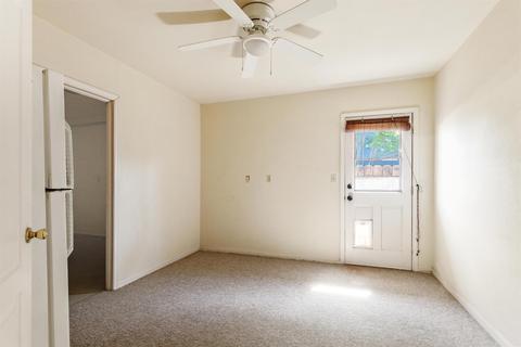 1707 E Howard Ct, Visalia, CA 93292 photo 29