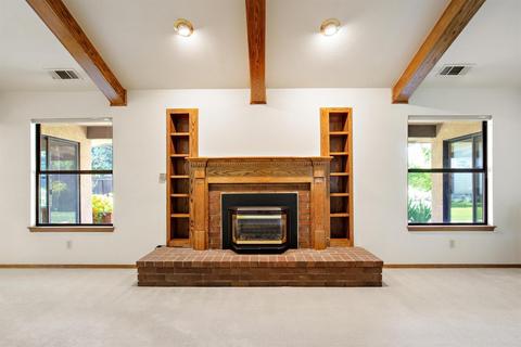 1707 E Howard Ct, Visalia, CA 93292 photo 10