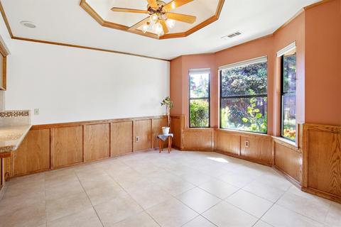 1707 E Howard Ct, Visalia, CA 93292 photo 18