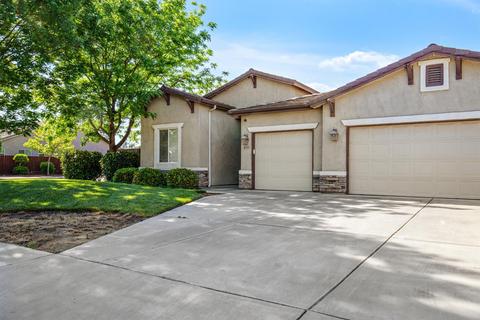 4131 E Cambridge Ave, Visalia, CA 93292 photo 2