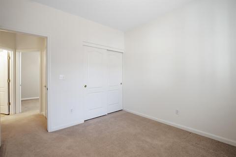 4131 E Cambridge Ave, Visalia, CA 93292 photo 28