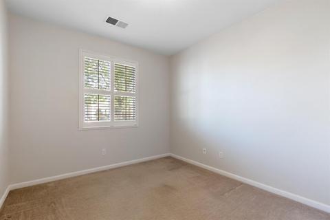 4131 E Cambridge Ave, Visalia, CA 93292 photo 24
