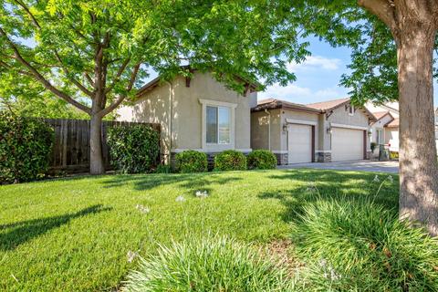 4131 E Cambridge Ave, Visalia, CA 93292 photo 3