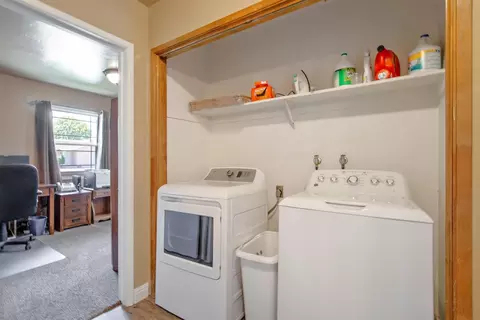808 E Myrtle St, Hanford, CA 93230 photo 27