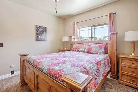 808 E Myrtle St, Hanford, CA 93230 photo 20