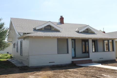 345 N F St, Exeter, CA 93221 photo 2