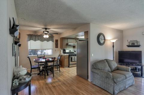 1425 Willow St, Exeter, CA 93221 photo 7
