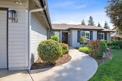 532 Davis St, Exeter, CA 93221 photo 4