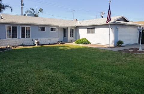 905 E Ivy St, Hanford, CA 93230 photo 1