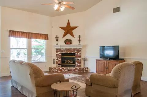 5000 W Modoc Ave, Visalia, CA 93291 photo 10