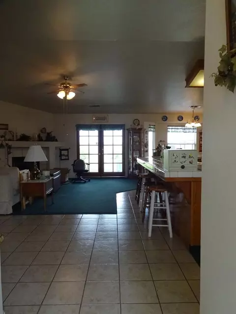 623 N Quince Ave, Exeter, CA 93221 photo 5