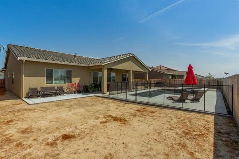 833 E Aretha Ave, Fowler, CA 93625 photo 23