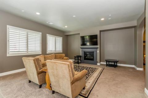 833 E Aretha Ave, Fowler, CA 93625 photo 7