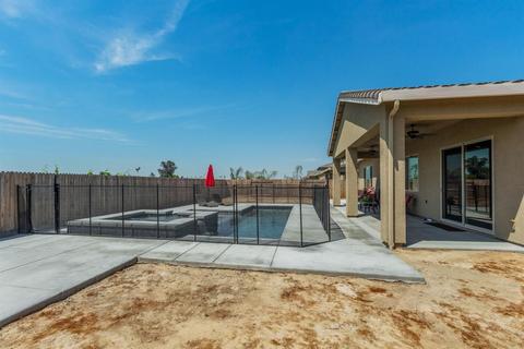 833 E Aretha Ave, Fowler, CA 93625 photo 26