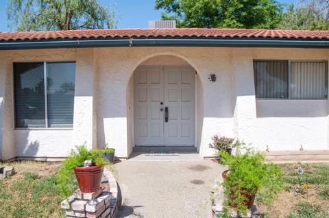 1379 E Boyer Dr, Tulare, CA 93274 photo 5