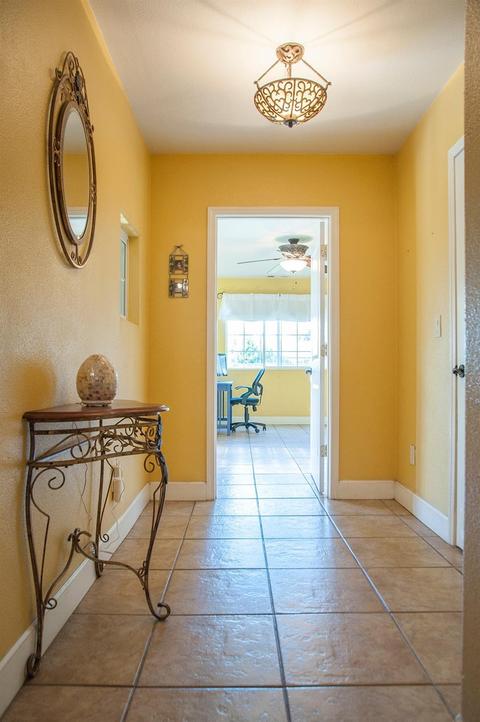 1357 Pine St, Selma, CA 93662 photo 28