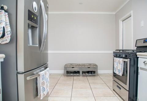 1357 Pine St, Selma, CA 93662 photo 14