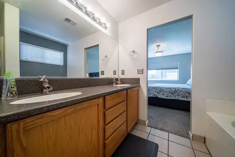 1427 Chimney Way, Lemoore, CA 93245 photo 20