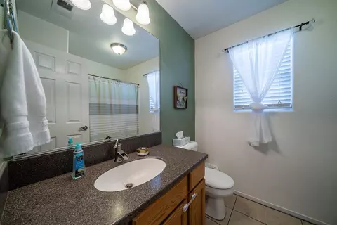 1427 Chimney Way, Lemoore, CA 93245 photo 14