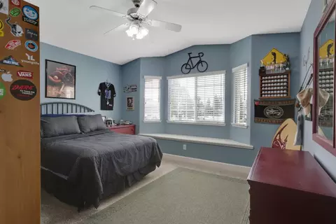 1504 S Exeter Ct, Visalia, CA 93292 photo 18