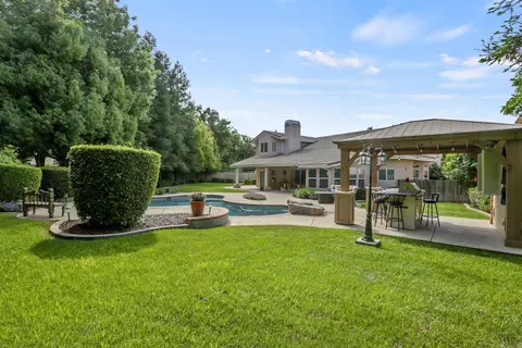 1504 S Exeter Ct, Visalia, CA 93292 photo 48