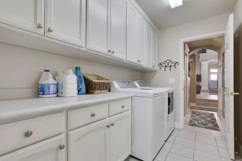 1504 S Exeter Ct, Visalia, CA 93292 photo 33