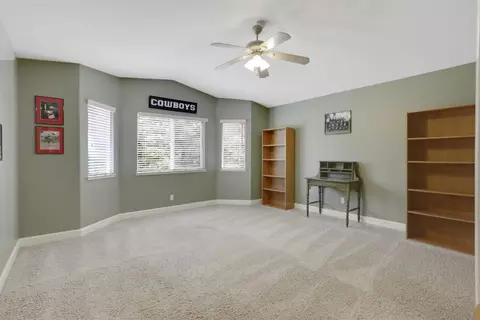 1504 S Exeter Ct, Visalia, CA 93292 photo 24