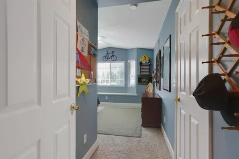 1504 S Exeter Ct, Visalia, CA 93292 photo 19