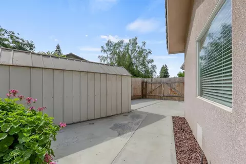 1504 S Exeter Ct, Visalia, CA 93292 photo 55