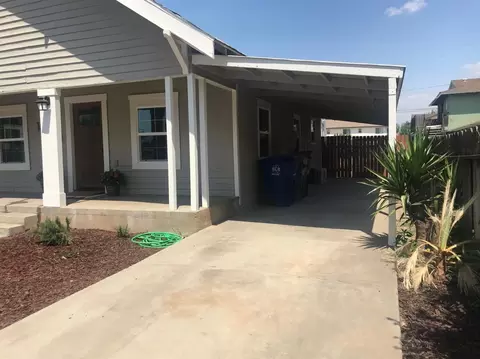 151 N C St, Exeter, CA 93221 photo 2