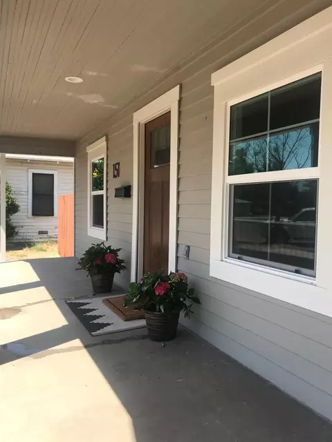 151 N C St, Exeter, CA 93221 photo 4