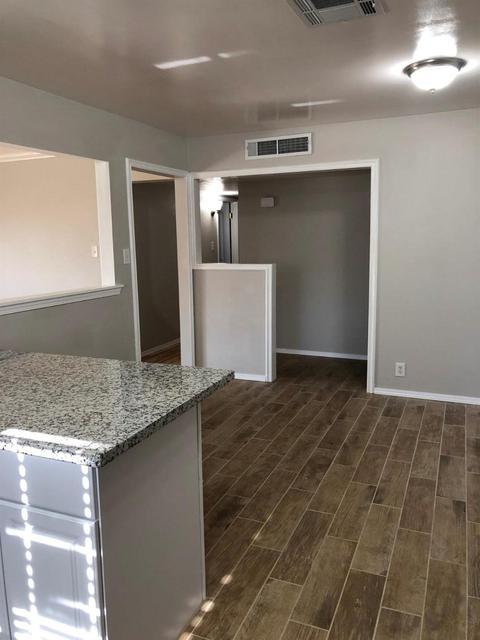 1992 E Sunset Ave, Tulare, CA 93274 photo 18