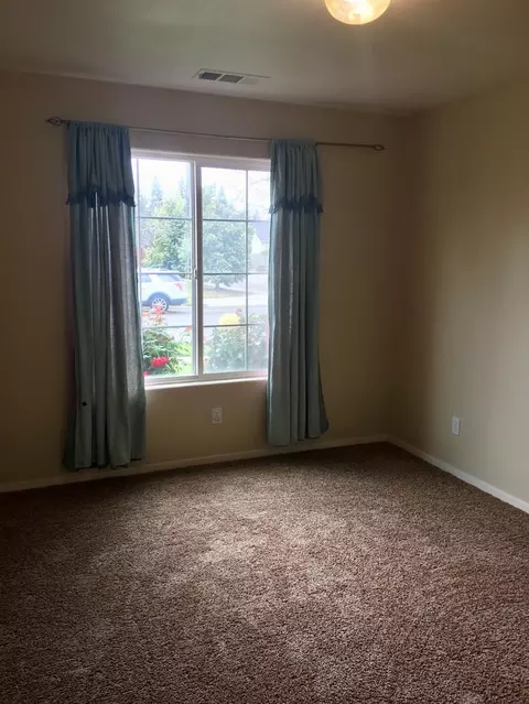3702 E Vista Dr, Visalia, CA 93292 photo 16