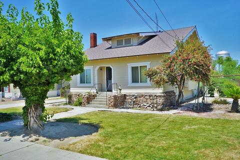 218 E Malone St, Hanford, CA 93230 photo 3