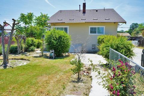 218 E Malone St, Hanford, CA 93230 photo 8
