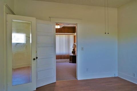 218 E Malone St, Hanford, CA 93230 photo 23