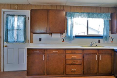 218 E Malone St, Hanford, CA 93230 photo 31
