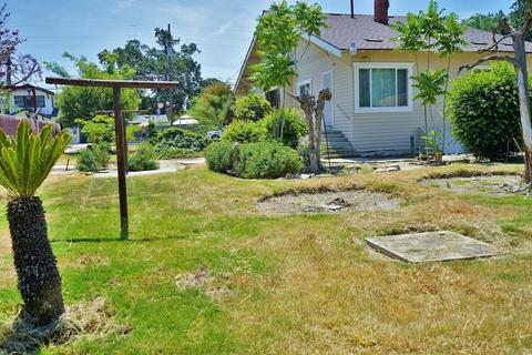 218 E Malone St, Hanford, CA 93230 photo 9