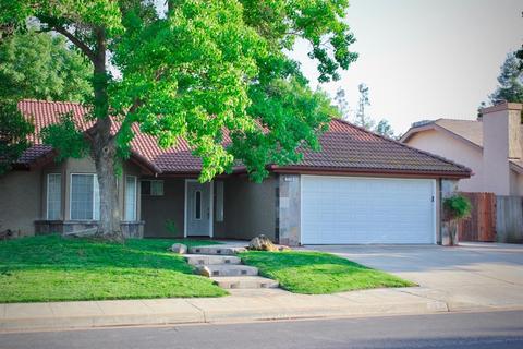 2520 Stuart Ave, Clovis, CA 93611 photo 2