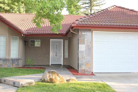 2520 Stuart Ave, Clovis, CA 93611 photo 3