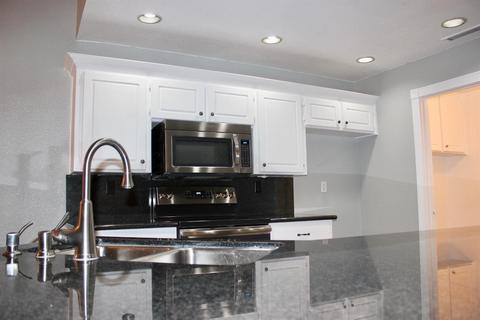 2520 Stuart Ave, Clovis, CA 93611 photo 7