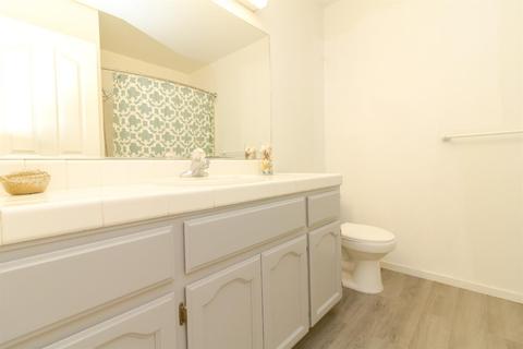 3325 E Roosevelt Ave, Visalia, CA 93292 photo 8