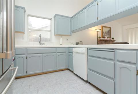 3325 E Roosevelt Ave, Visalia, CA 93292 photo 2