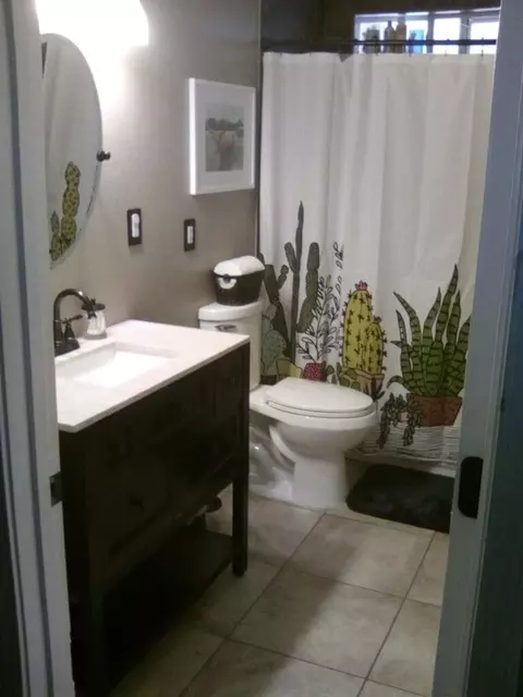 511 E Lark Ave, Visalia, CA 93292 photo 10